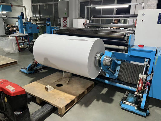 Etiqueta de PE auto-aderente Material de rolo certificado SGS Normal pegajoso