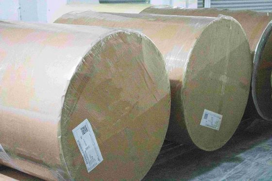 Nenhuma impressão auto-aderente Kraft papel rolos de água adesivo ativado resistente à abrasão 80g