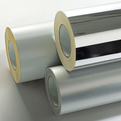 Papel revestido em branco de 80 gm, com espessura de revestimento de 53±5% e aderência inicial ≥ 15 N